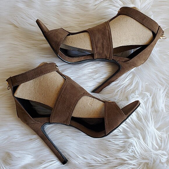 Charlotte Russe Shoes - Charlotte Russe Janelle Women's Browne Caged Suede Sandal SZ 8